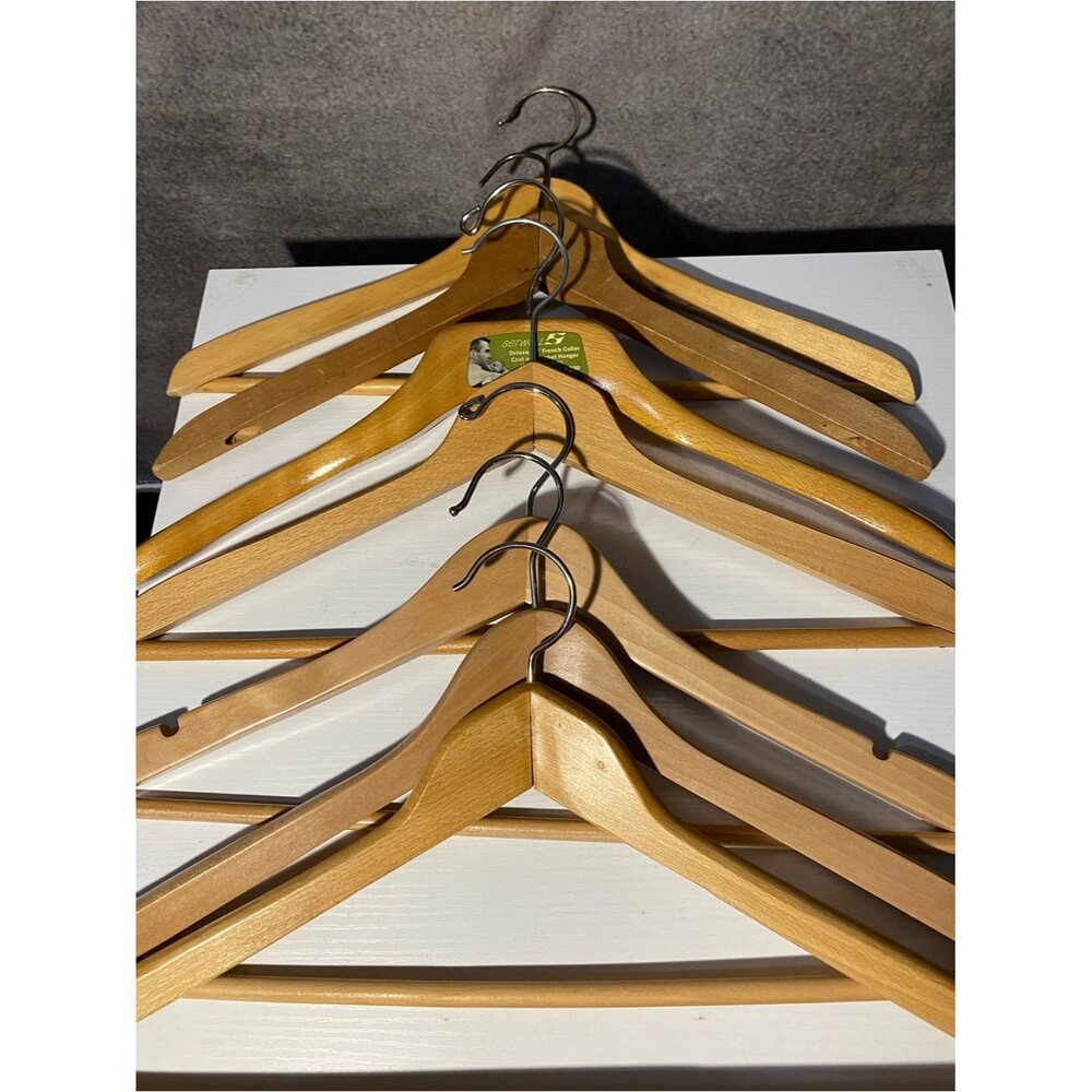 VTG Wooden Suit Hangers Natural Light Wood Finish Set of 7 / 2 Without Trouser